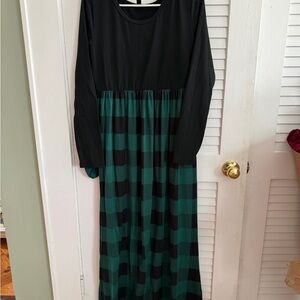 Women’s Large Black & Green Plaid Maxi Dress Long Sleeve Flowy